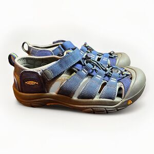 Keen Big Kids Size 4 Newport H2 Sandals Blue Gray & Yellow Closed Toe Heel
